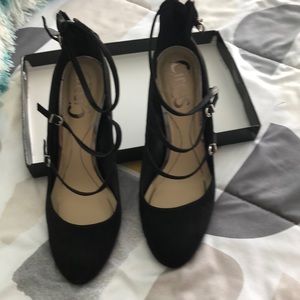 Black Strappy Pointed-Toe Heels - 7.5 fits like and 8